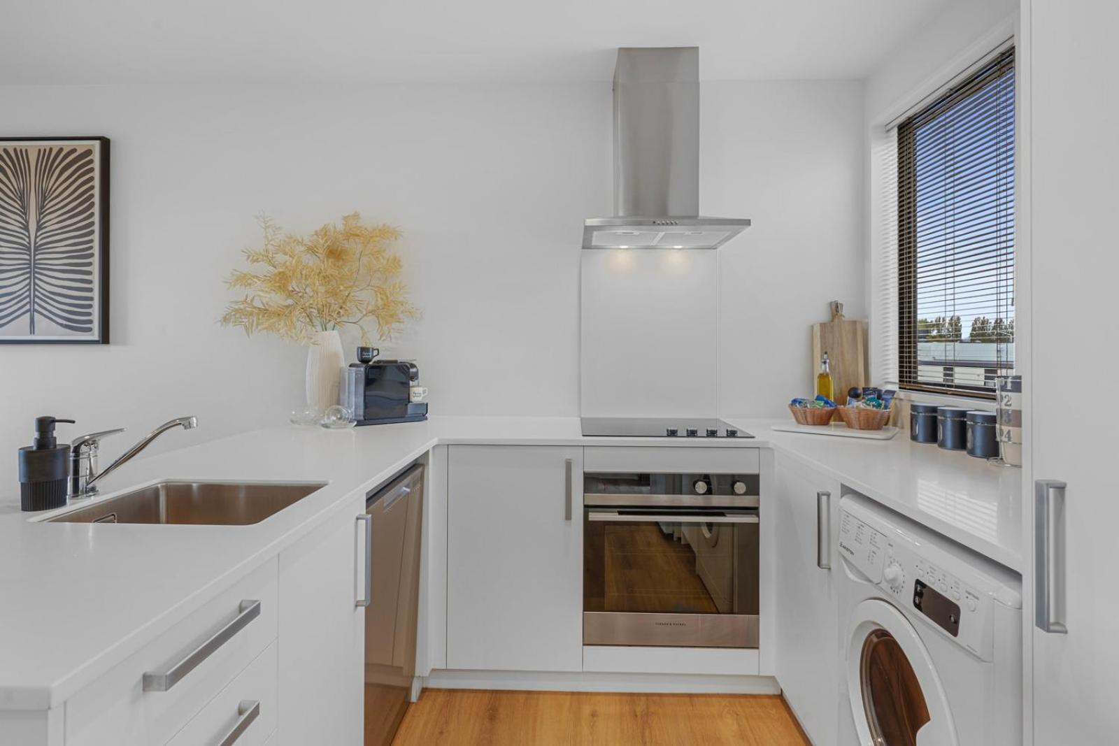 The Salisbury - 2 Bedroom Home Christchurch Kültér fotó